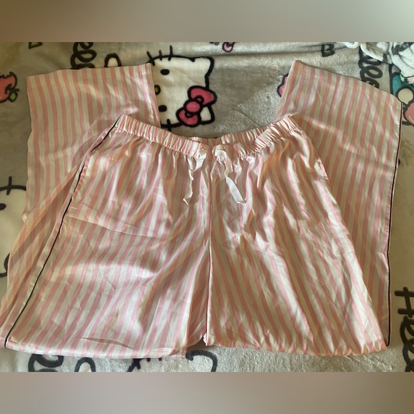 Victorias Secret Large Pj set - Picture 4 of 7